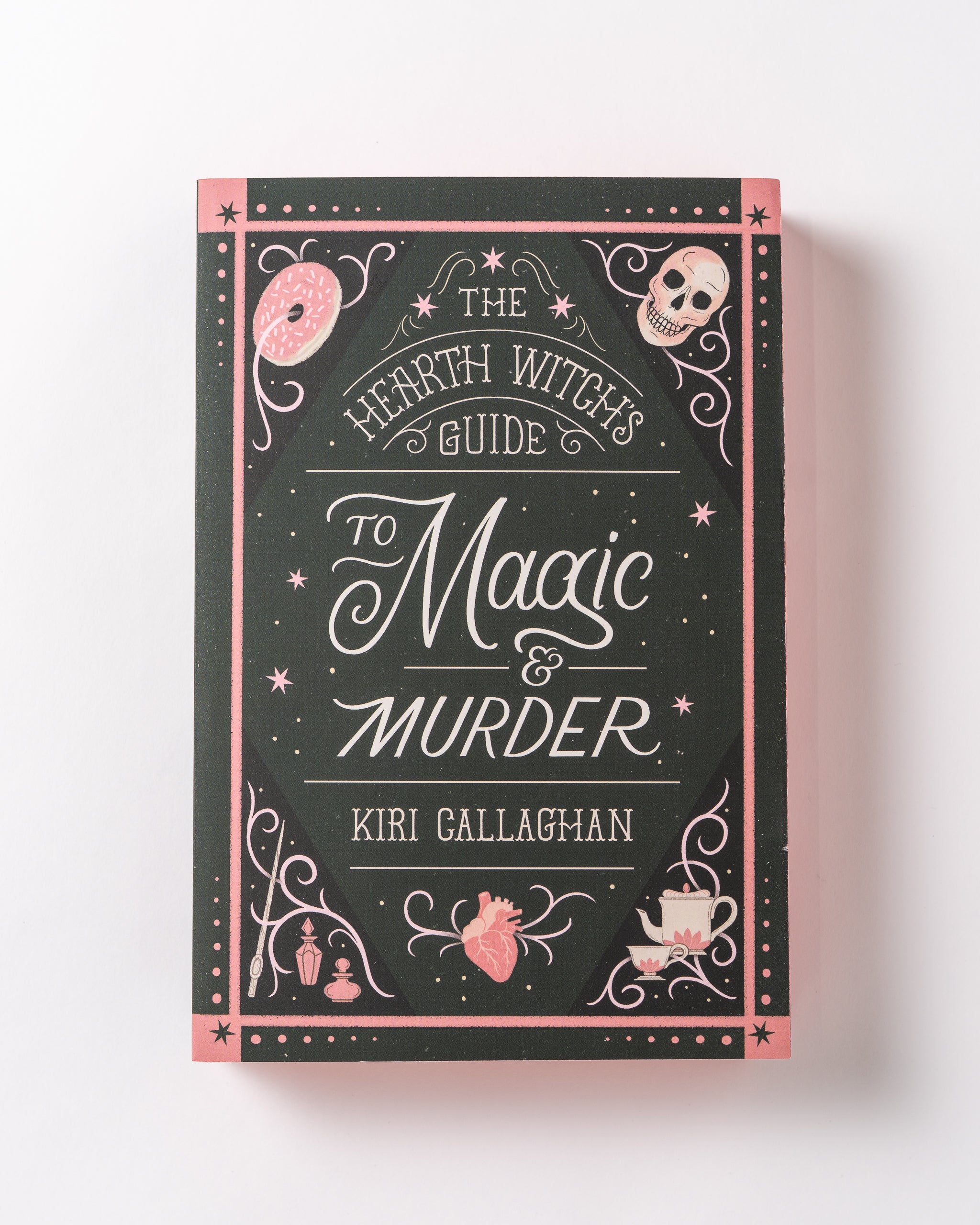 Hearth Witch's Guide to Magic & Murder (Deluxe Edition)